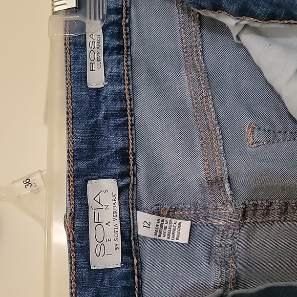 Sofia jeans by sofia vergara size 12 ROSA Curvy Ankle - Picture 3 of 4